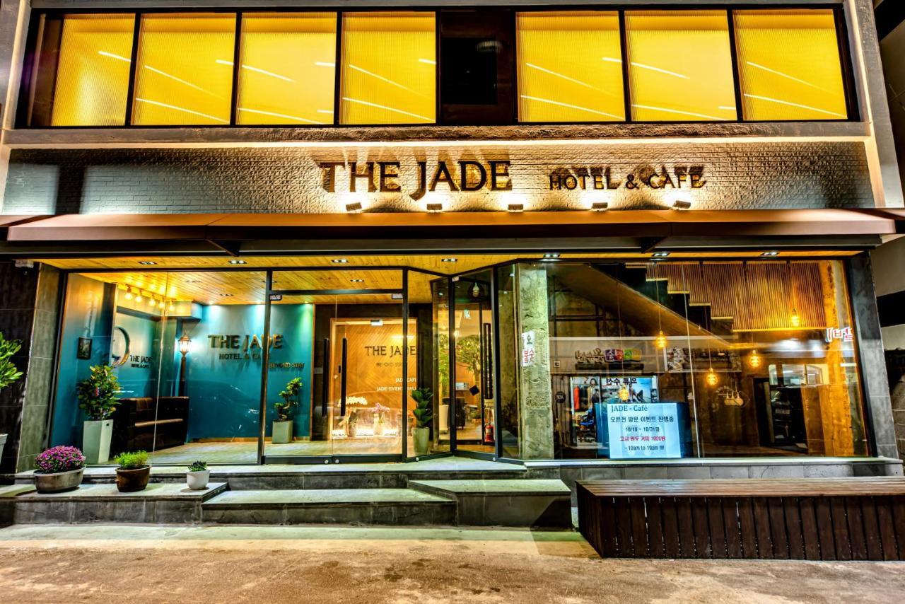 The Jade Hotel Jeju Exterior photo